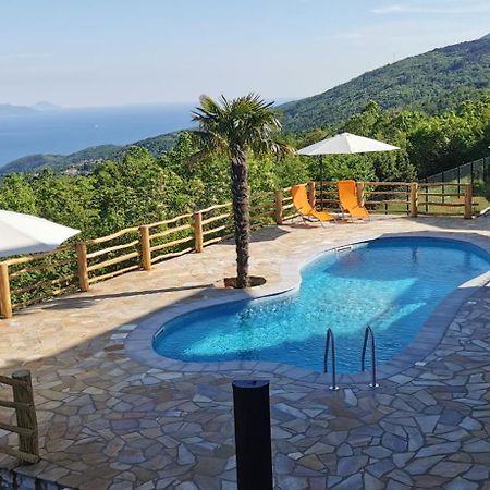 Villa Bora Moscenicka Draga Bed&Breakfast Мощенице Екстер'єр фото